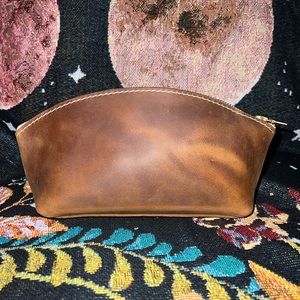 SOLD Portland Leather English Tan Eclipse makeup bag